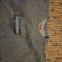 supreme sweater