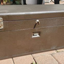 Vintage Kennedy 526 26″ 8-Drawer Machinists’ Chest w/ Key EC