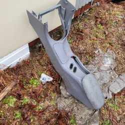 95 Mustang Center Console