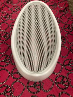 Baby bath support