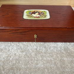 Vintage Cigar Humidor 