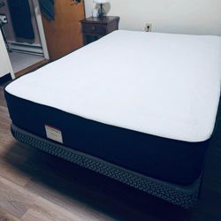 Queen Double Sided 10”thick brand New in box Delivery 🚚 available