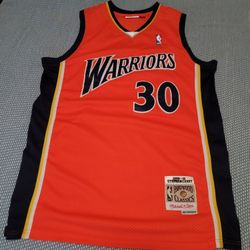 Steph Curry Warriors Jersey Xl 48 $100 Pickup In Oakdale 