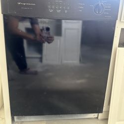 Dishwasher 