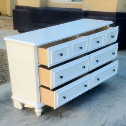 Furniture Dresser *** Free Local Delivery ***