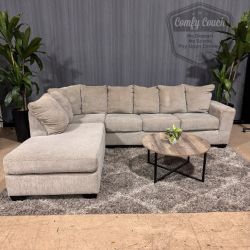 🛋️Cream Sectional Sofa (Delivery Available!! )