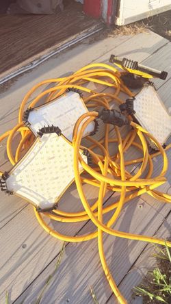 LED Work Light String with Yellow Cord