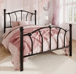 Twin Size Heart Shaped Style Bed Frame