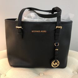 Michael Kors Handbag 