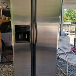 Stainless Frigidaire Refrigerator 