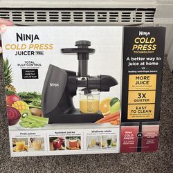 Ninja Vold Ptess Juicer Pro
