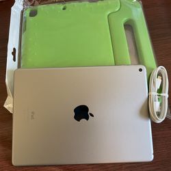 Apple iPad Air 2 64GB with Kids Case And Cable 