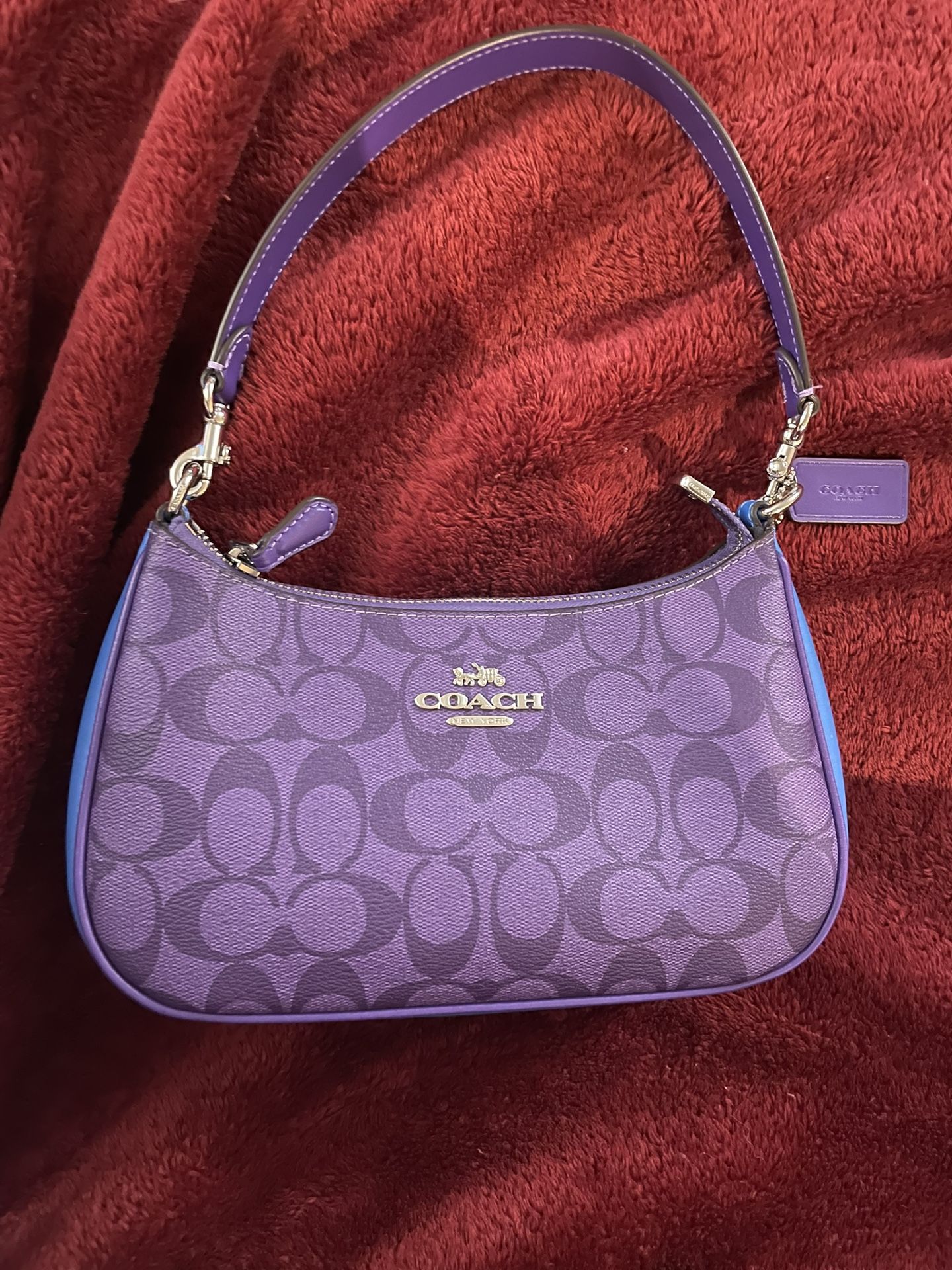 Beautiful Rare Purple And Blue Coach Teri Shoulder Bag In Blocked Signature Canvas