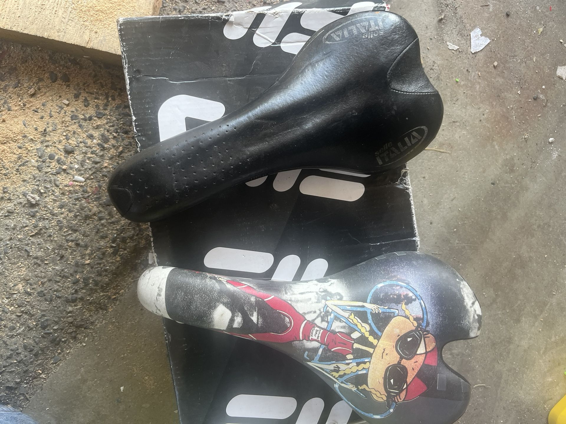 Bicycle Saddles