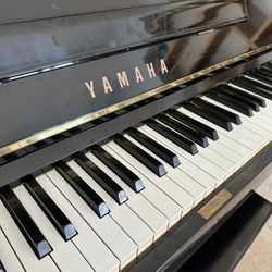1976 Yamaha U1 Piano - Delivery Available 