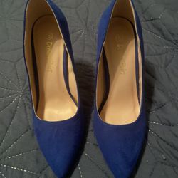 Size 5 Blue Shose