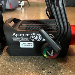 Aputure Light Storm 600C Pro