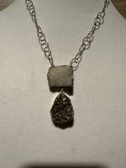 BNWOT LOFT 3 piece gold druzy gemstone jewelry set.