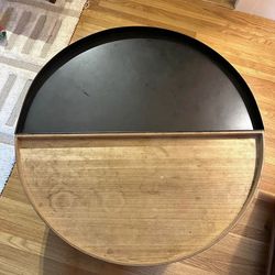 Two-tone coffee table