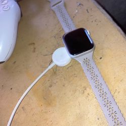 Used Apple Series 6 Watch 