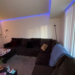 Brown Sectional Couch  ( NO CHECKS ) 