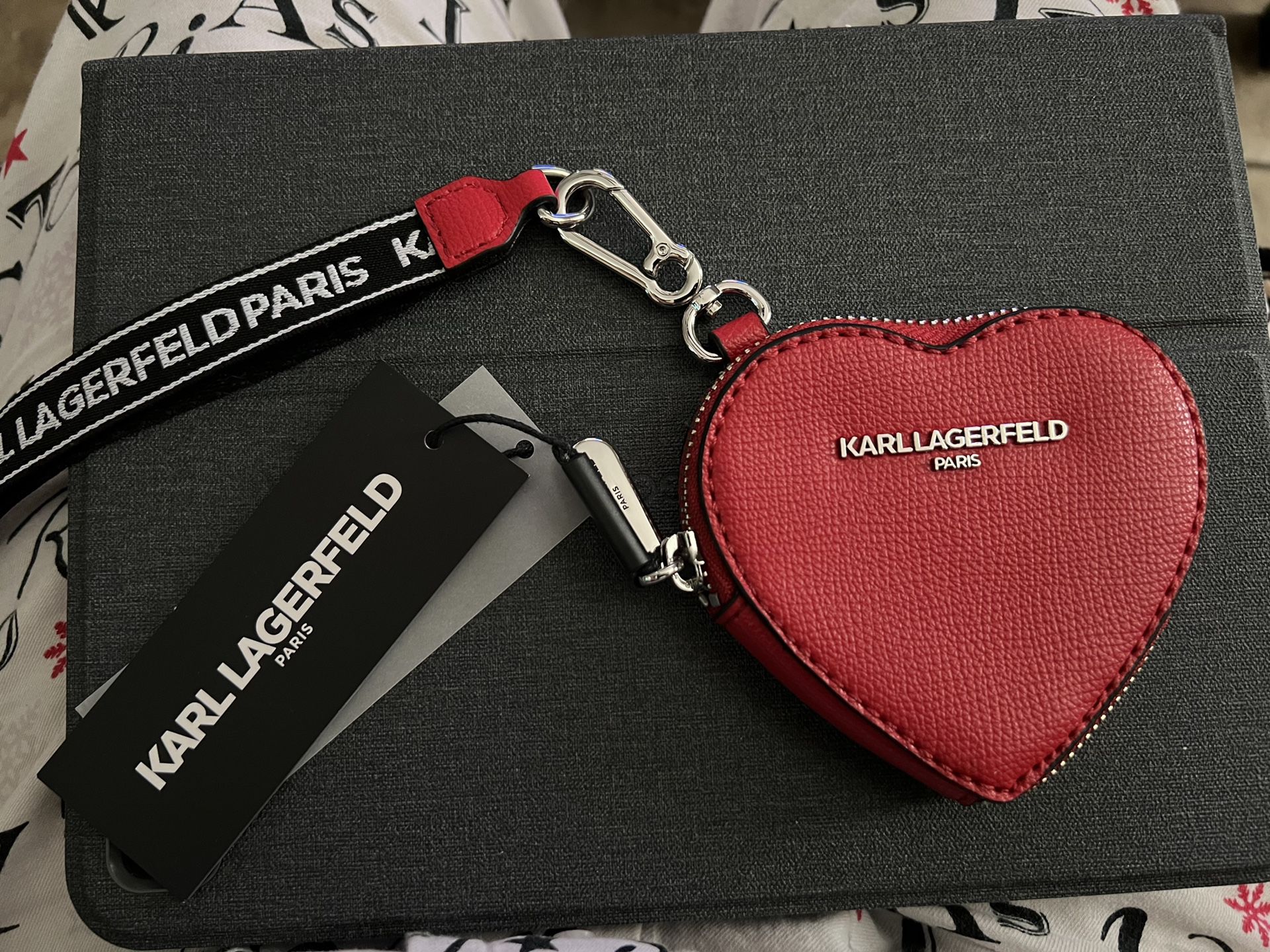 karl lagerfeld red heart coin purse lanyard for Sale in Victorville, CA -  OfferUp