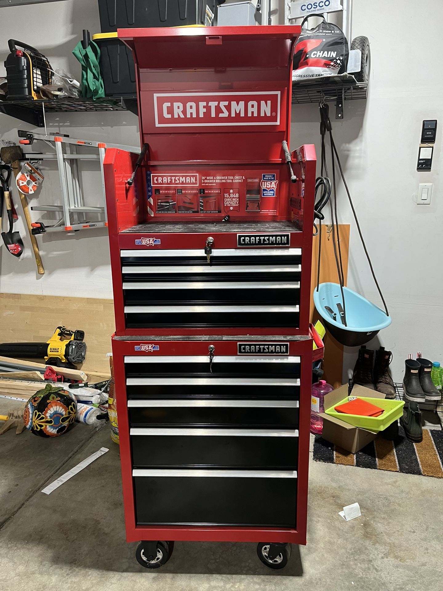 Craftsman 26” Rolling Tool Chest/box (top and bottom)