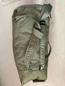USGI Duffle Bag With Carry Straps Waterproof New