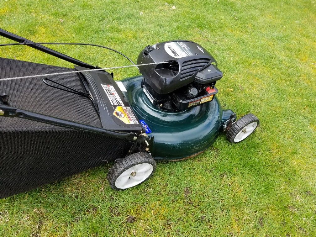 Bolens lawn mower with bag runs great for Sale in Olympia, WA OfferUp