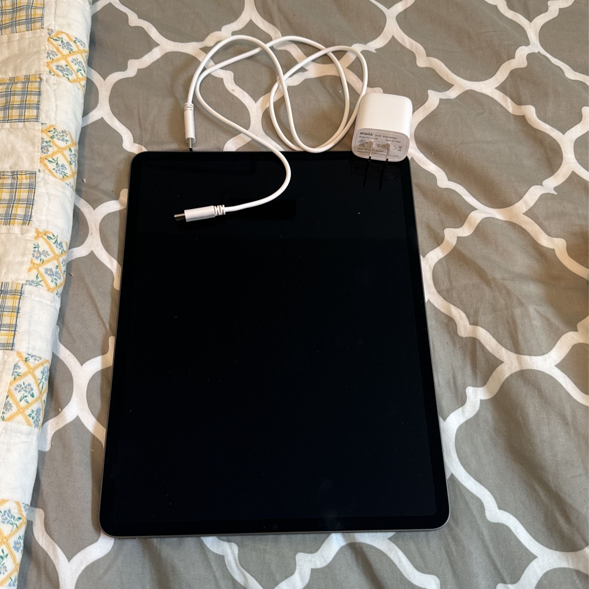 Brand New Apple iPad Pro (12.9-inch, Wi‑Fi, 128GB) - Space Gray