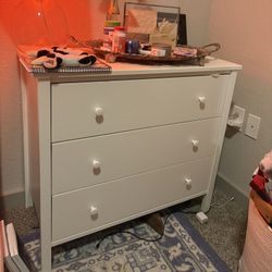 Small Dresser 