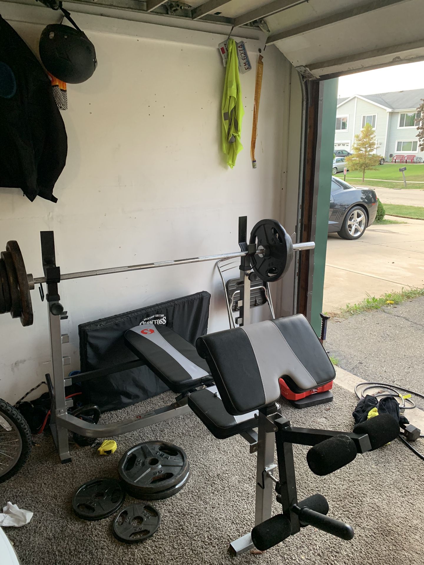 Olympic Weight Bench With Bar And  265lbs Of Weights 