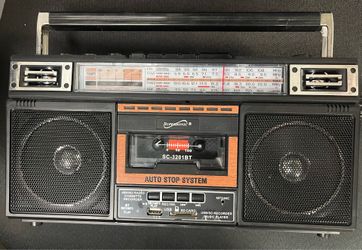 Supersonic Retro 4 Band Radio & Cassette Player with Bluetooth