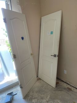 5 inside white doors