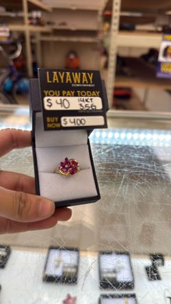 14kt Flower birth stone ring