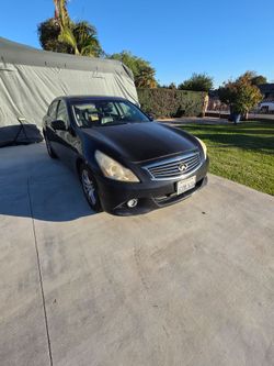 2011 Infiniti G25