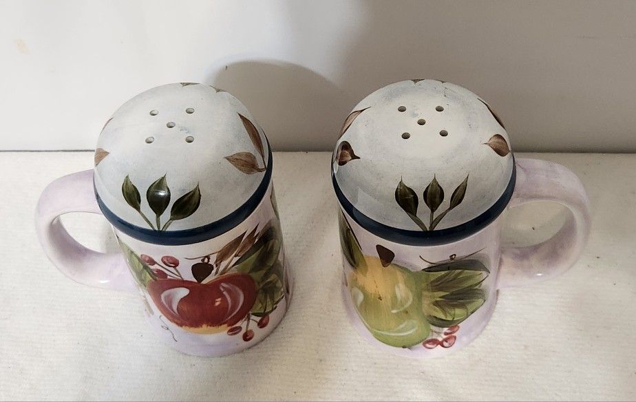 Heritage Mint Salt & Pepper Shakers-Black Forest Fruits