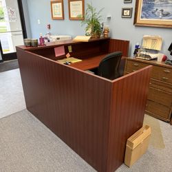 Hon L shape Reception Desk W/ Hon Lateral Cabinet 