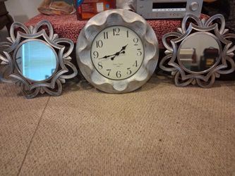 Clock and mirror Set