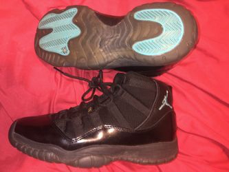 Jordan 11 gammas size 6