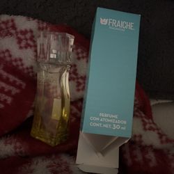 Fraiche Perfume