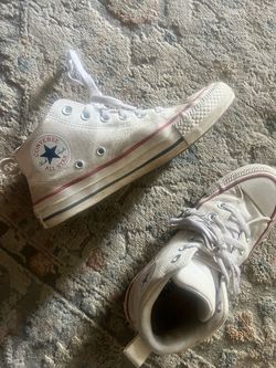 Girls Converse high tops