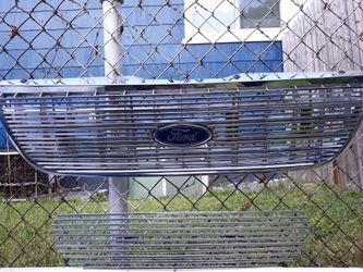 2002 03 04 05 ford explorer grill