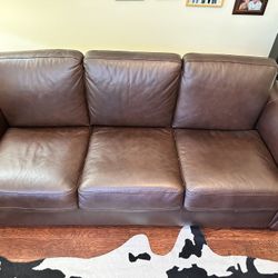 Queen Sleeper Sofa - Like New