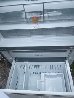Like new LG refrigerator for sale