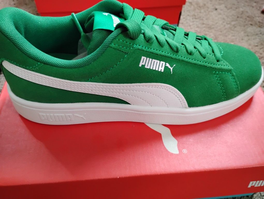 Girls Sneakers