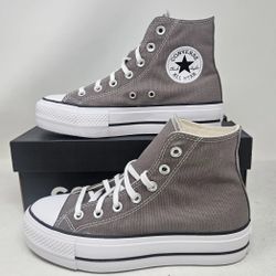 $45 Women’s Converse Brand New Size 10 & 11