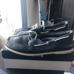Sperry Topsiders
