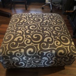 Ottoman (large)