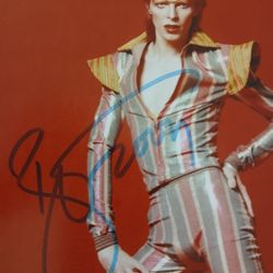 Autographed David Bowie 8x10 Picture 